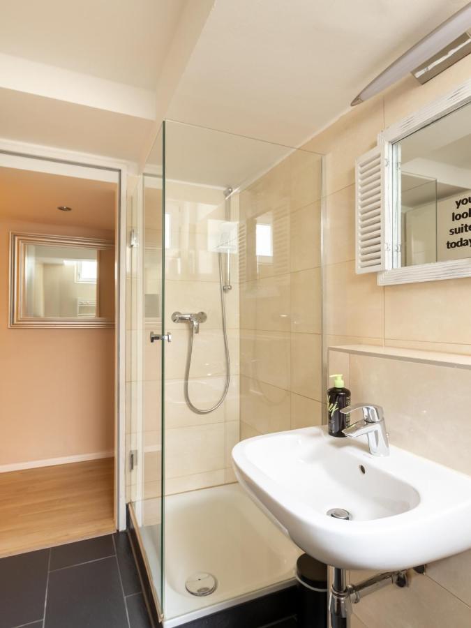 Limehome Berlin Florastrasse Bagian luar foto